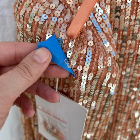 NWT Mac Duggal V Neck Empire Waist Puff Shoulder Sequin Embellished Gown Size 20 - Picture 12 of 14